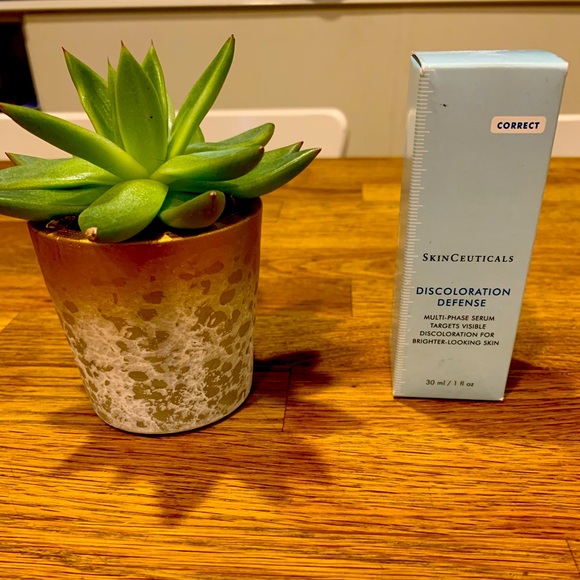 Skinceuticsks Discoloration Defense New in Sealed Box - Picture 1 of 1